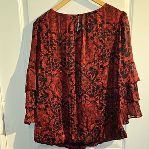Roz & Ali Black and Red Floral Blouse